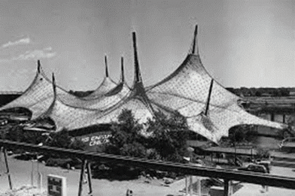 ETFE Historia Velarias Lonarias y Tensoestructuras